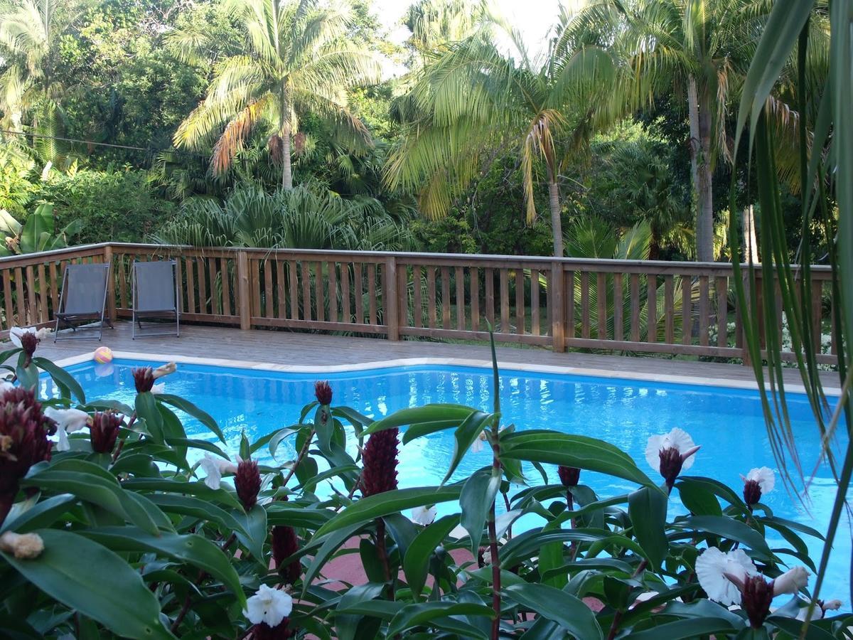 Le Four A Pain Bed & Breakfast Saint-Philippe Exterior photo