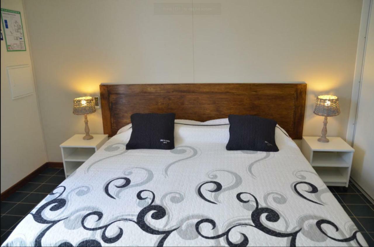 Le Four A Pain Bed & Breakfast Saint-Philippe Exterior photo
